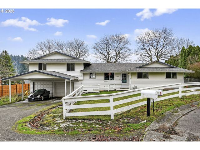 10800 Se KATHY Ln, Boring, OR 97009