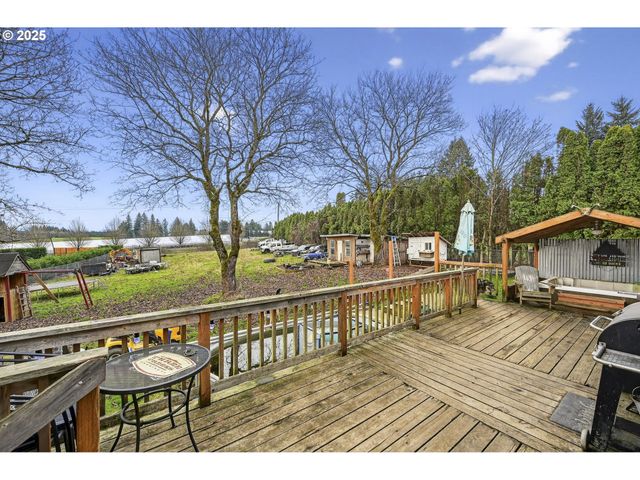 10800 Se KATHY Ln, Boring, OR 97009