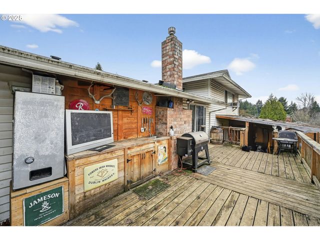 10800 Se KATHY Ln, Boring, OR 97009