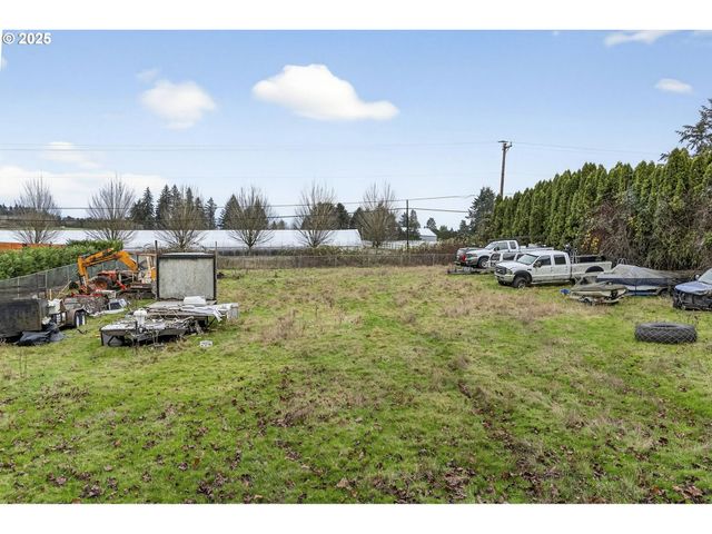 10800 Se KATHY Ln, Boring, OR 97009