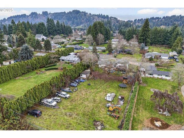 10800 Se KATHY Ln, Boring, OR 97009