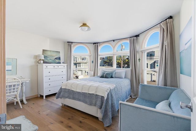 18 W TEBCO TER, Long Beach, NJ 08008