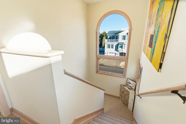 18 W TEBCO TER, Long Beach, NJ 08008