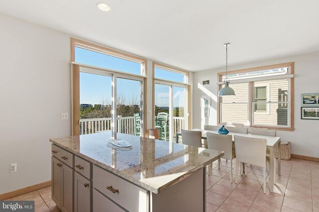 18 W TEBCO TER, Long Beach, NJ 08008