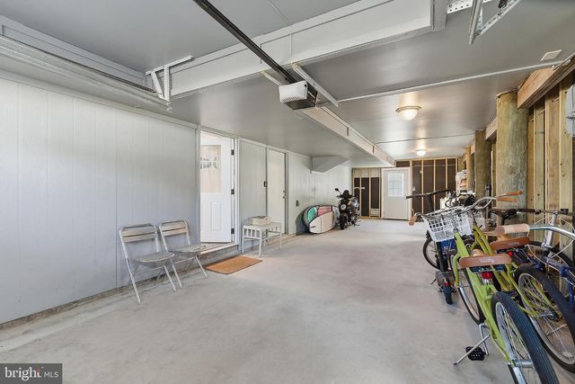 18 W TEBCO TER, Long Beach, NJ 08008