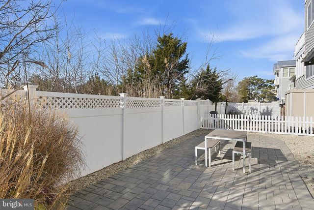 18 W TEBCO TER, Long Beach, NJ 08008