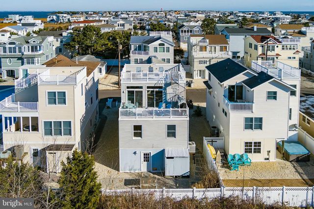 18 W TEBCO TER, Long Beach, NJ 08008