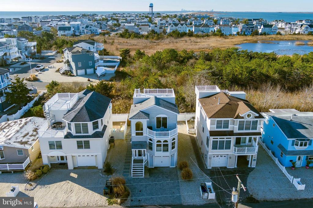 18 W TEBCO TER, Long Beach, NJ 08008