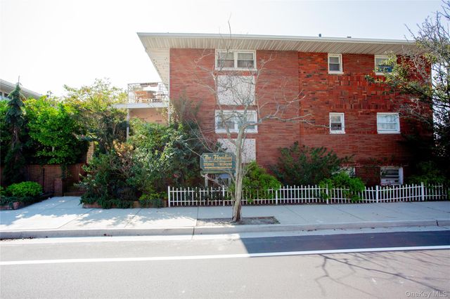 330 E Broadway 202, Long Beach, NY 11561