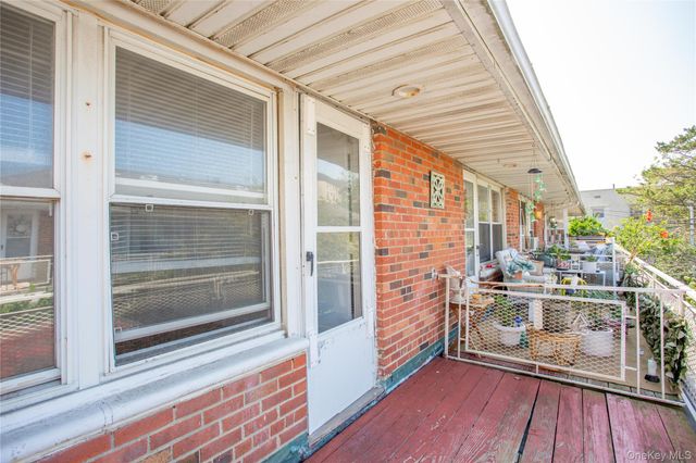 330 E Broadway 202, Long Beach, NY 11561
