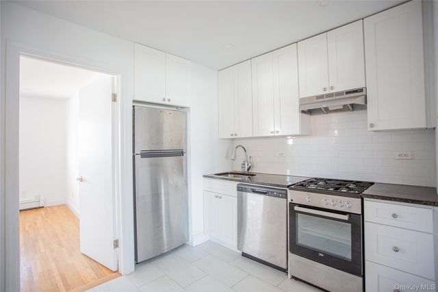330 E Broadway 202, Long Beach, NY 11561