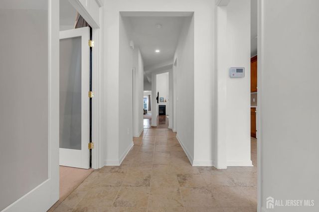 802 schindler Drive, South Brunswick, NJ 08852