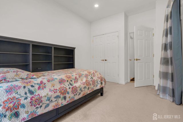 802 schindler Drive, South Brunswick, NJ 08852