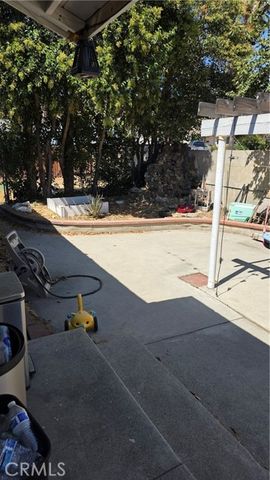 5793 Osbun, San Bernardino, CA 92404