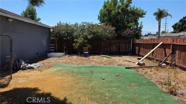 5793 Osbun, San Bernardino, CA 92404