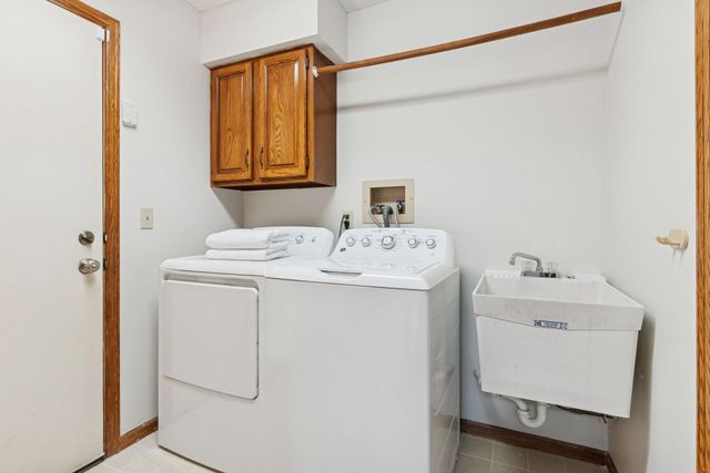 212 Interlachen Road, Burnsville, MN 55306