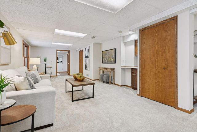 212 Interlachen Road, Burnsville, MN 55306