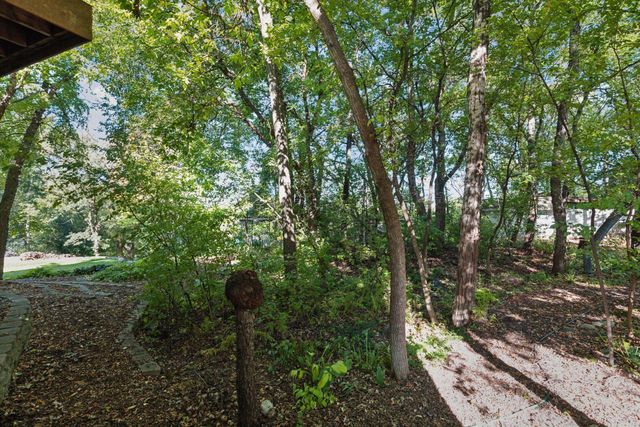 212 Interlachen Road, Burnsville, MN 55306