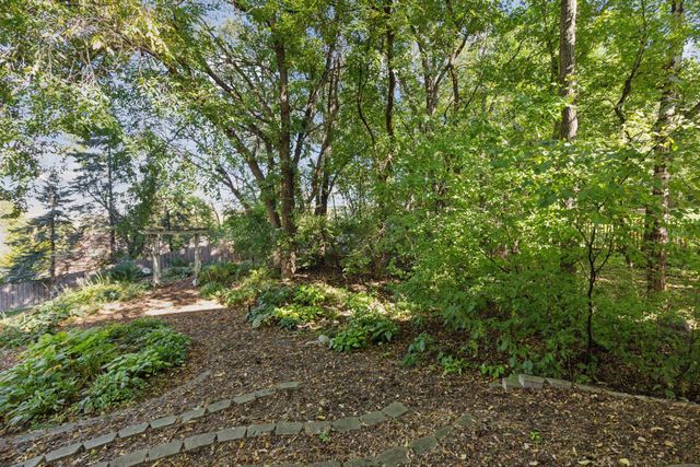 212 Interlachen Road, Burnsville, MN 55306