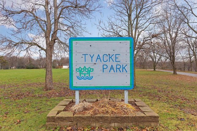 212 Interlachen Road, Burnsville, MN 55306