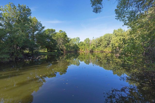 212 Interlachen Road, Burnsville, MN 55306