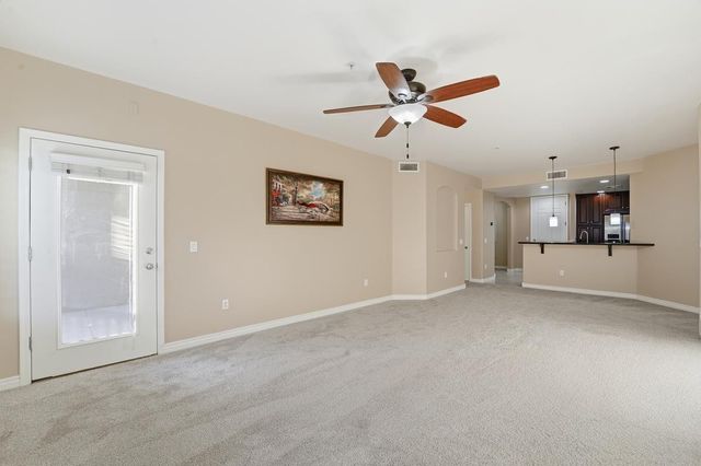 5350 E Deer Valley Drive Unit 3232, Phoenix, AZ 85054