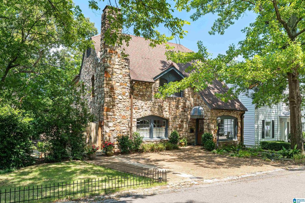2408 PARK LANE S, Mountain Brook, AL 35213