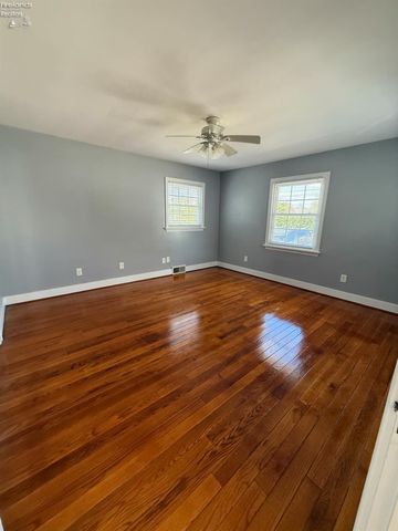 811 W Osborne St Street, Sandusky, OH 44870