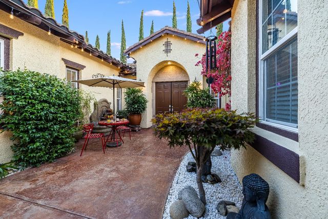 3750 Clubside Ln, Sacramento, CA 95835