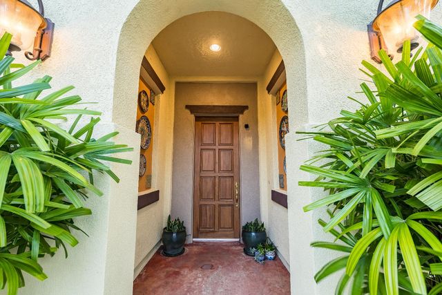 3750 Clubside Ln, Sacramento, CA 95835