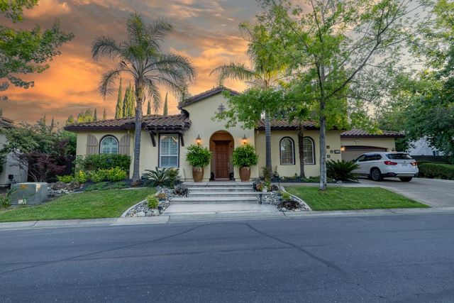 3750 Clubside Ln, Sacramento, CA 95835