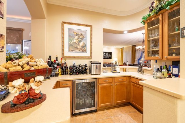 3750 Clubside Ln, Sacramento, CA 95835