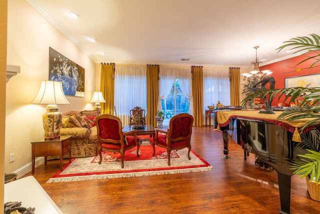 3750 Clubside Ln, Sacramento, CA 95835