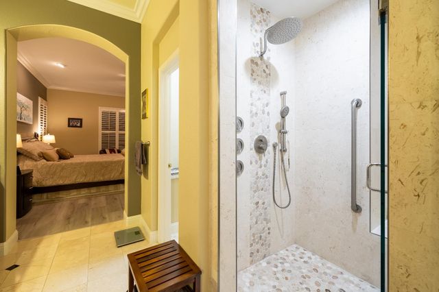 3750 Clubside Ln, Sacramento, CA 95835