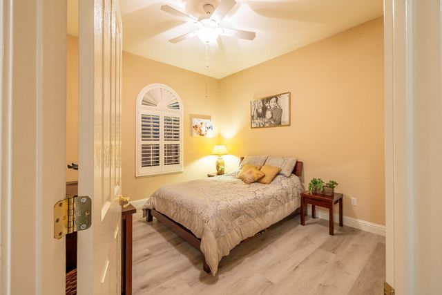 3750 Clubside Ln, Sacramento, CA 95835