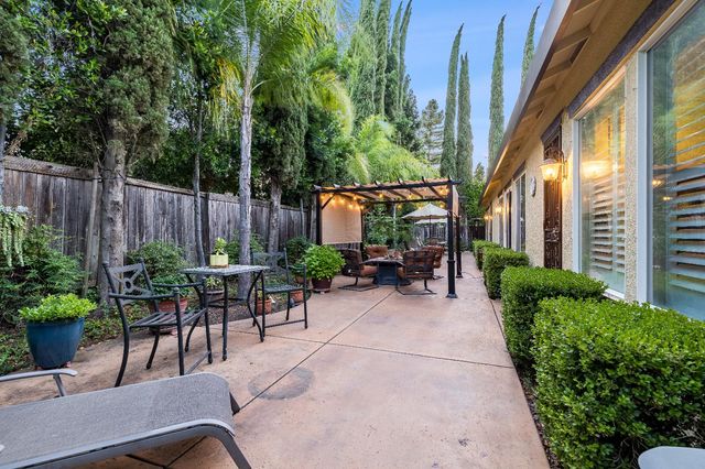 3750 Clubside Ln, Sacramento, CA 95835