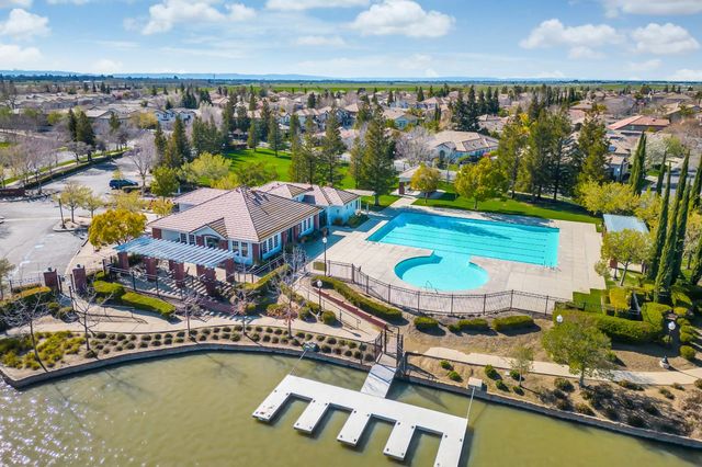 3750 Clubside Ln, Sacramento, CA 95835