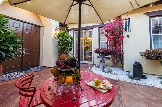 3750 Clubside Ln, Sacramento, CA 95835