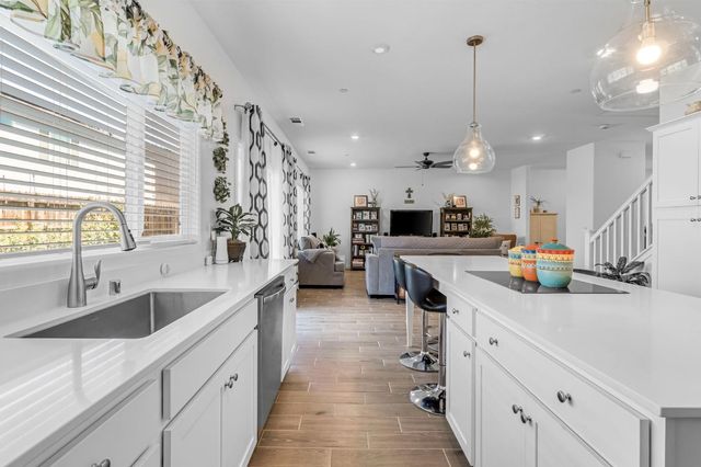 7232 E Cornell Avenue, Fresno, CA 93737