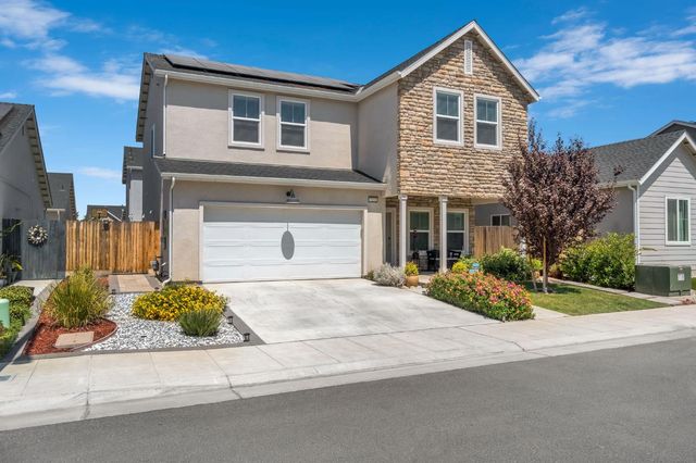 7232 E Cornell Avenue, Fresno, CA 93737