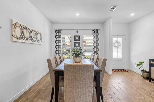 7232 E Cornell Avenue, Fresno, CA 93737