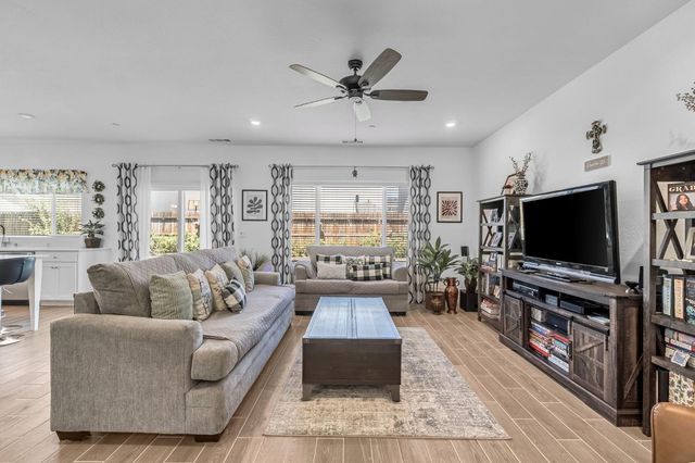 7232 E Cornell Avenue, Fresno, CA 93737