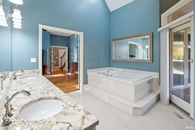 3913 Sunnycroft Place, West Lafayette, IN 47906