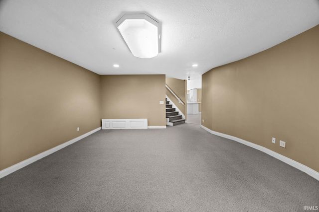 3913 Sunnycroft Place, West Lafayette, IN 47906