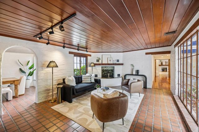 237 Harding Avenue, Los Gatos, CA 95030