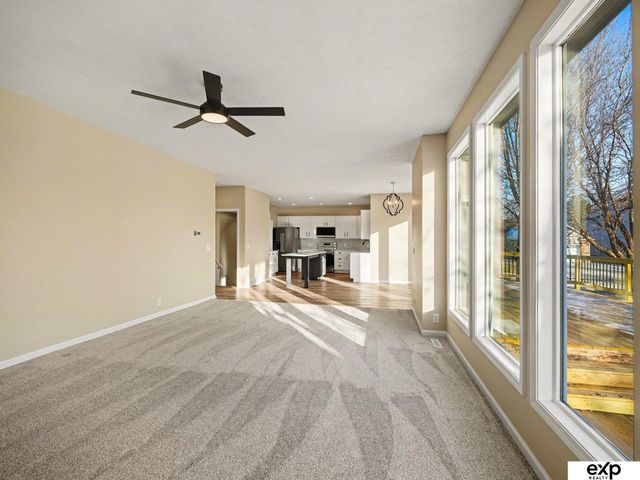 19605 Pierce Street, Omaha, NE 68130