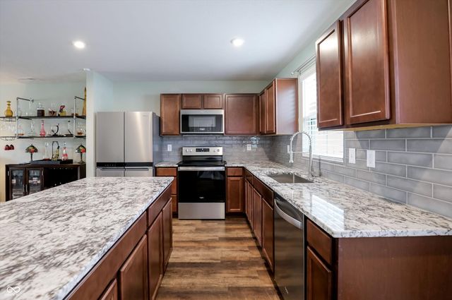 13834 Hawkers Hill Drive, Camby, IN 46113