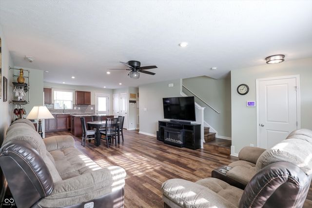 13834 Hawkers Hill Drive, Camby, IN 46113