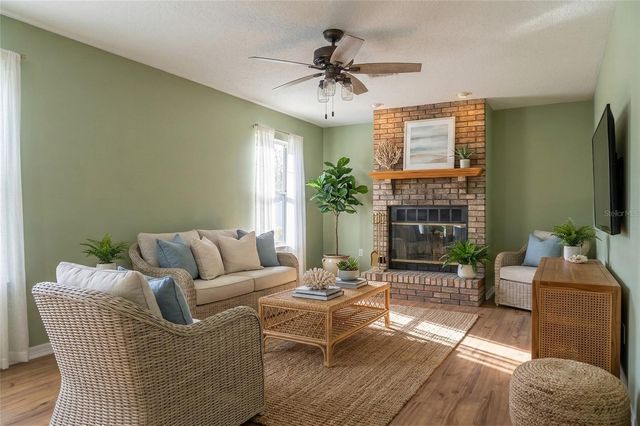 727 NE 130TH TERRACE, Silver Springs, FL 34488