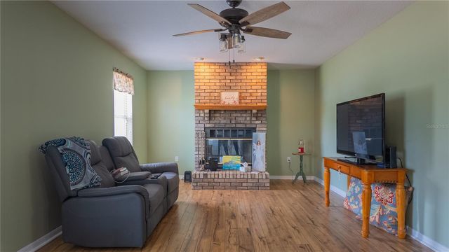 727 NE 130TH TERRACE, Silver Springs, FL 34488